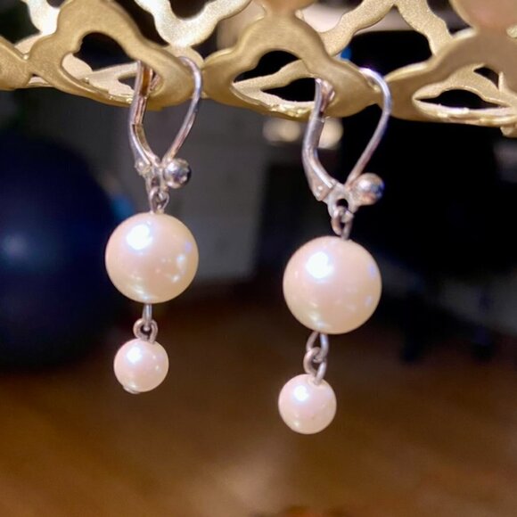 Vintage double pearl dangle earrings - Picture 4 of 5